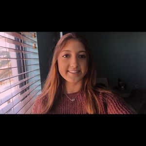 Meet your Posher, Lena